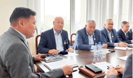 Подробнее о статье КӘСІПОДАҚ ҚЫЗМЕТІНДЕ – ШИРЕК ҒАСЫР!