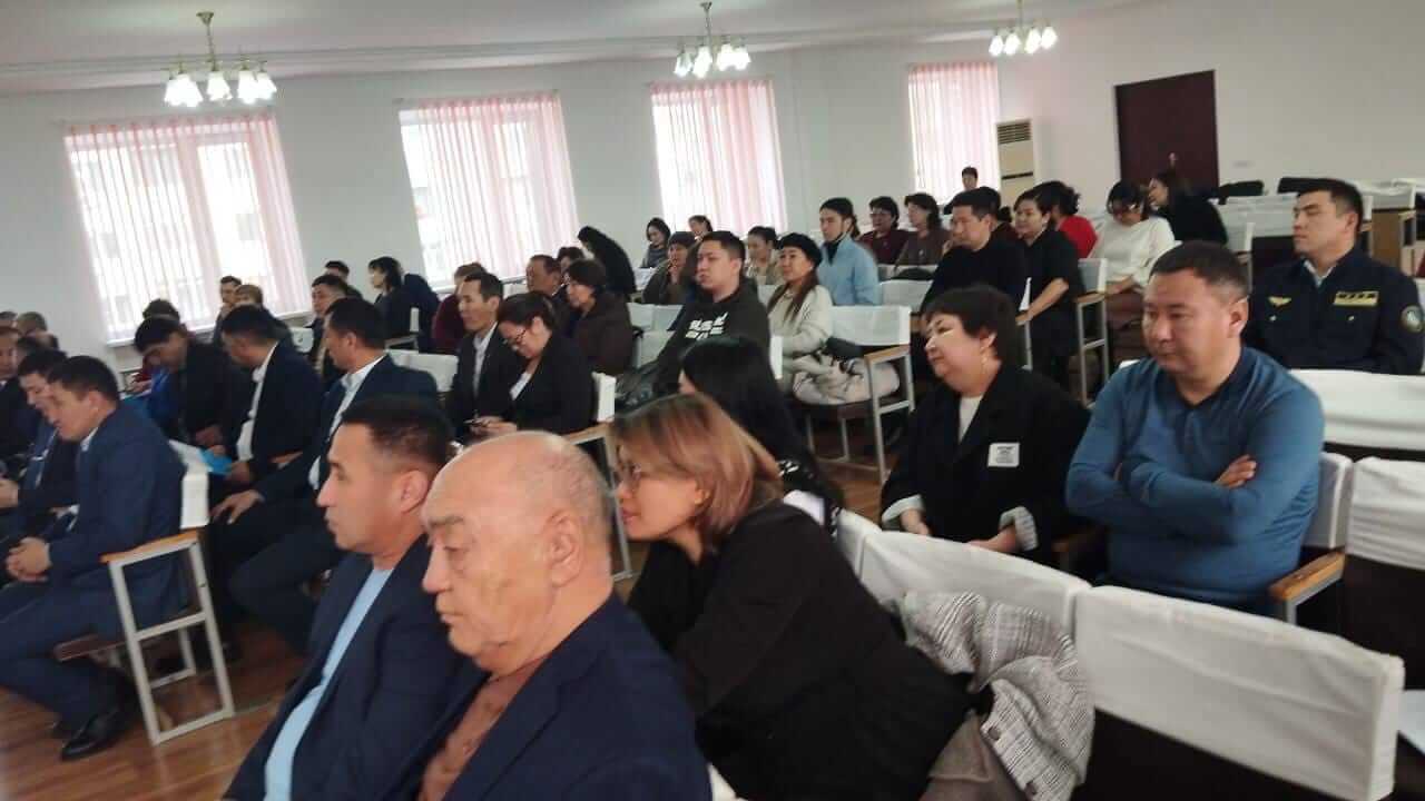 Подробнее о статье Представитель Профсоюза по Атыраускому региону встретился с трудовыми коллективами