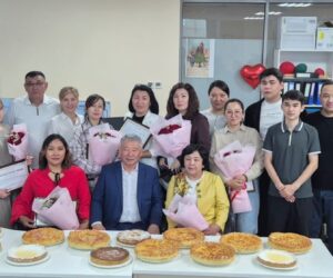 Қазақстанның бұқаралық ақпарат құралдары қызметкерлерінің күнімен!
