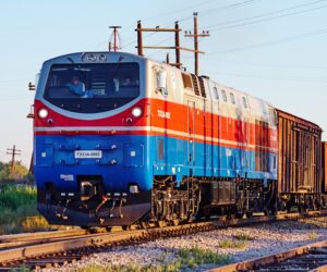 ҚТЖ жүк тасымалының өсуіне байланысты машинист көмекшілерін қабылдауды ұлғайтты