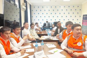 Еңбек ұжымының мүддесі бәрінен жоғары