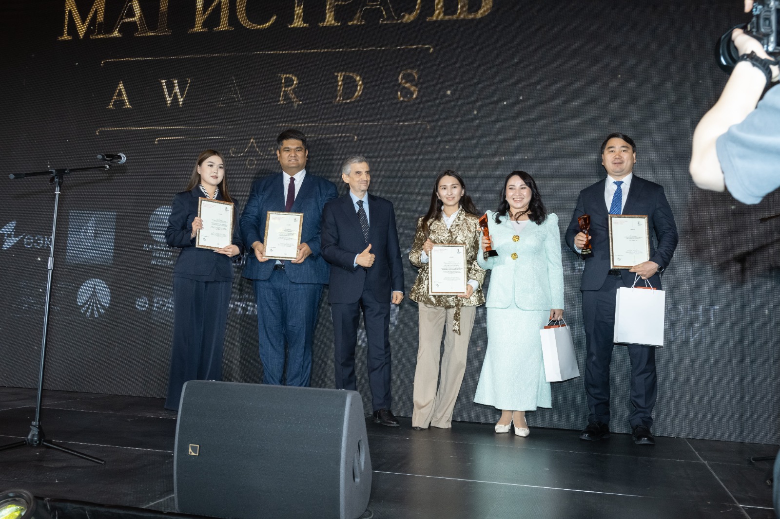 Вы сейчас просматриваете ҚТЖ – жүлделер көшбасшысы