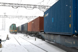 2025 жылы теміржолмен жүк тасымалдау көлемі 320 млн тоннаға жетті